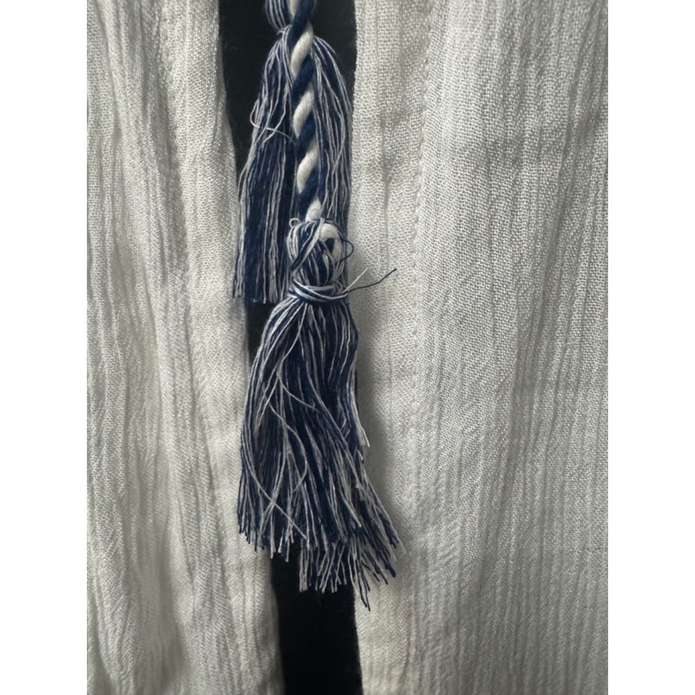 NEW Zara Trafaluc Embroidered Smocked Cardigan Size Medium White and Blue Flawed - Picture 7 of 16
